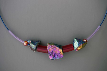 QUARTZ TITANIUM, cristal et caoutchouc sur jonc